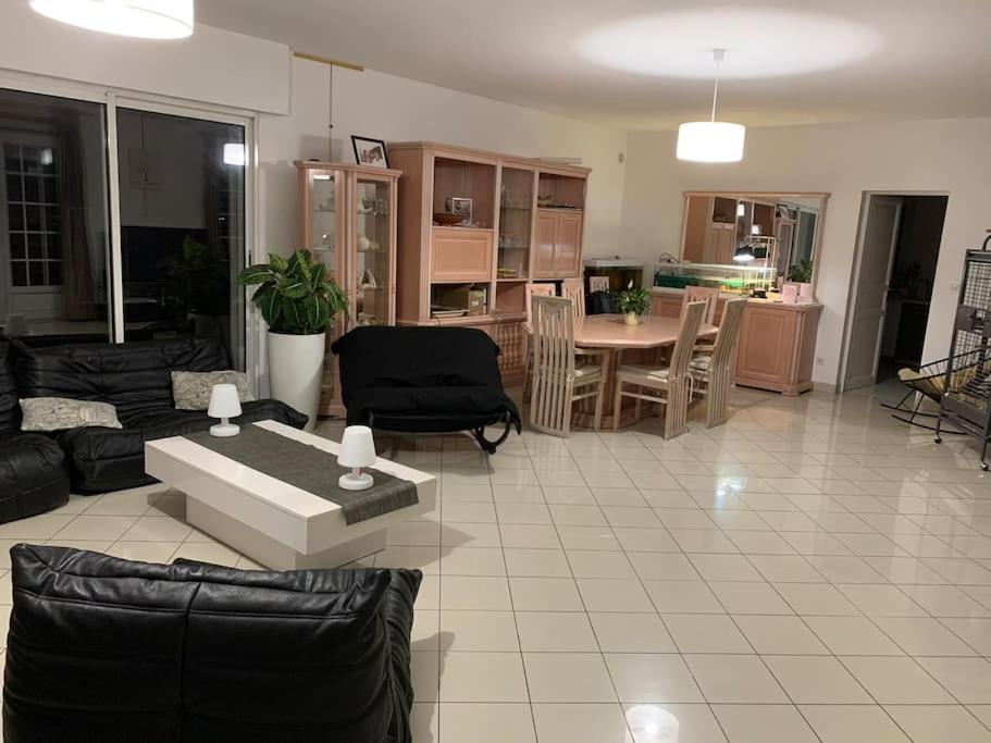 Casabina Appartement Entre Disney Et Paris Chelles  Quarto foto